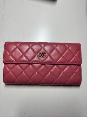 CHANEL Pink Quilted Leather Flap Wallet with Silver CC